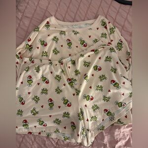 American Eagle Outfitters Grinch Print Pajama Set - White, Green, Red